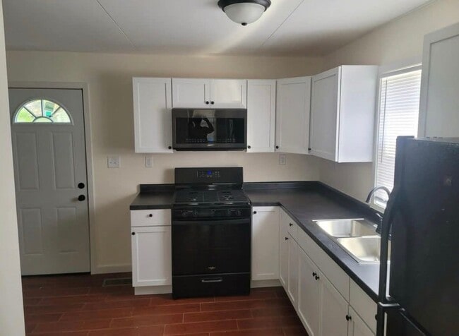 Photo - 237 Ridgeland Ave