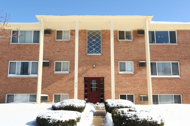 Grandview Manor Apartments