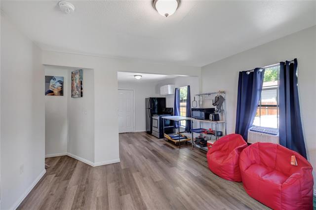 Photo - 2518 Birdell St