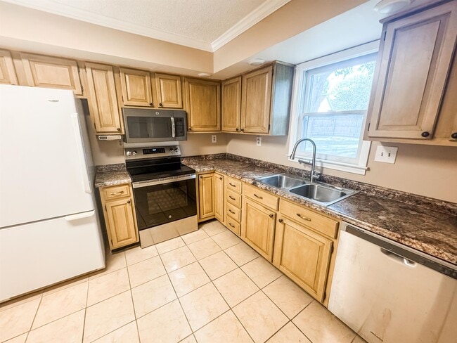 Photo - 1062 Fredericksburg Cove