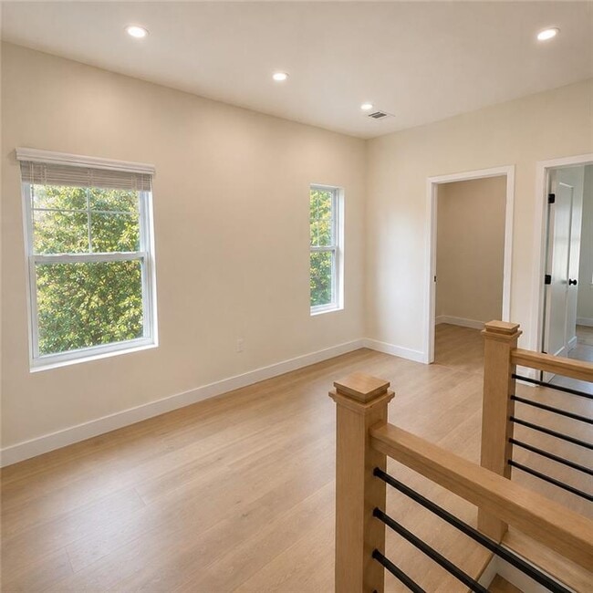 185 Wadley St NW