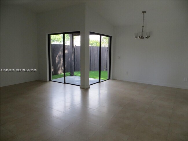 Photo - 15207 SW 46th Ln