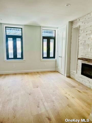 Photo - 30 Market St Unit 3 fl