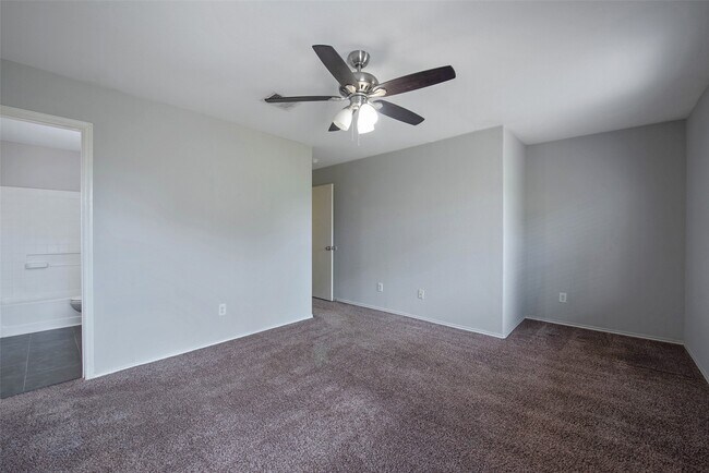 Photo - 7939 Yaupon View Dr