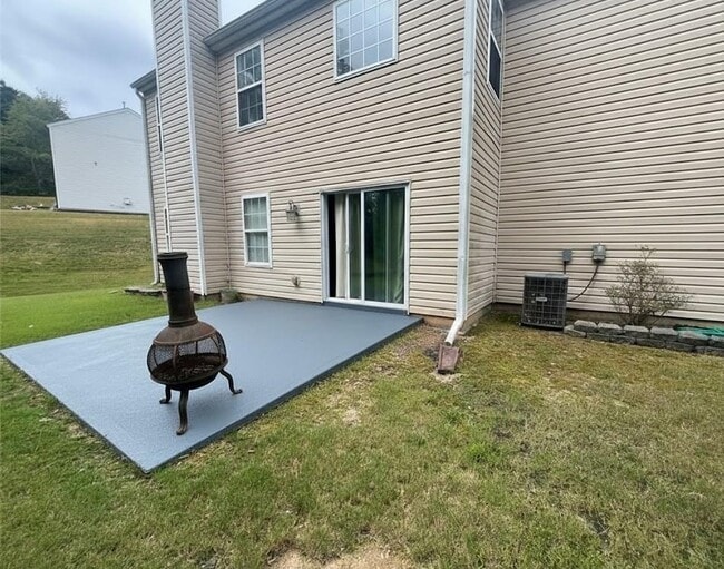 Photo - 1785 Campbell Ives Dr SE