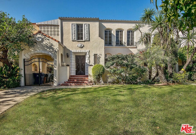 Building Photo - 239 S Orange Dr Unit L