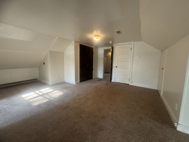 Photo - 317 N Indiana Ave