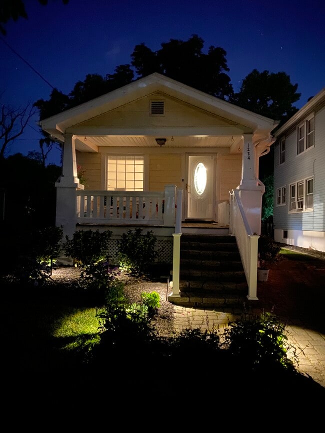 Photo - 1224 8th Ave