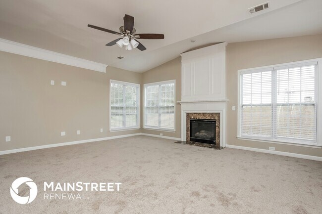 Photo - 3071 Dawson Ln SW