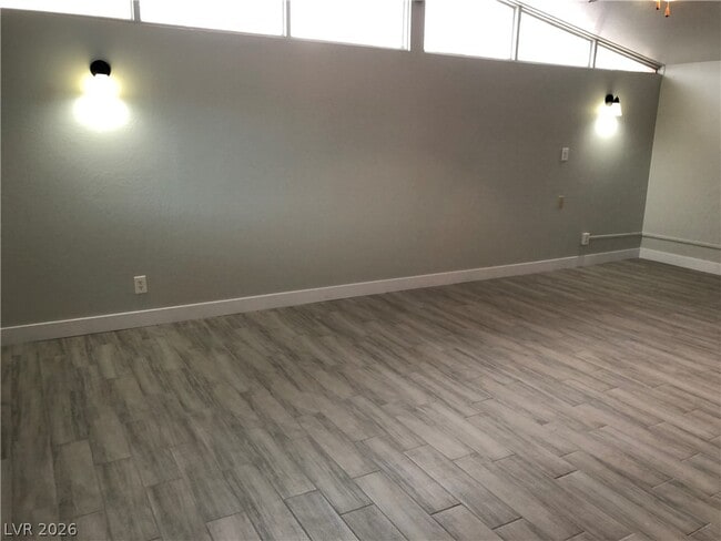 Photo - 5813 Evergreen Ave