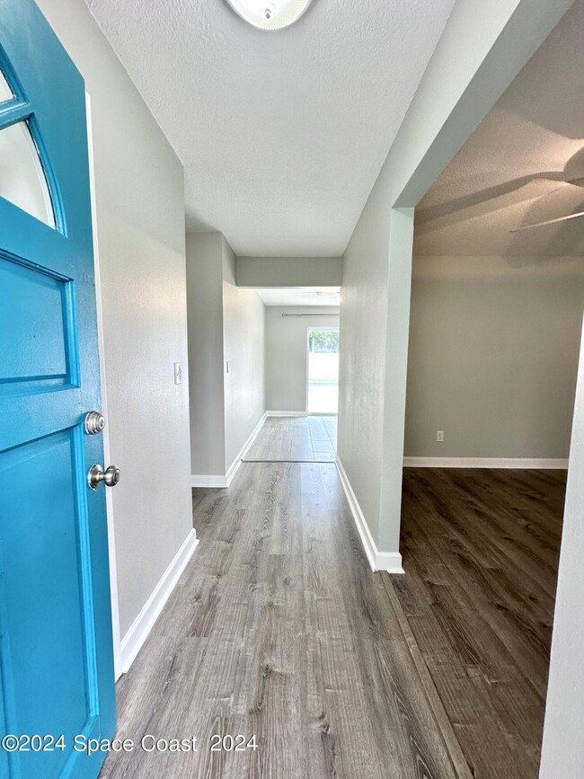 Photo - 245 Monaco Rd