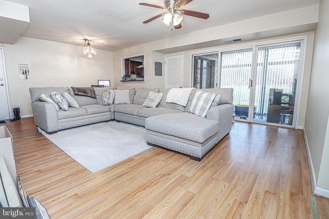 Photo - 5478 Cedar Ln Unit A4