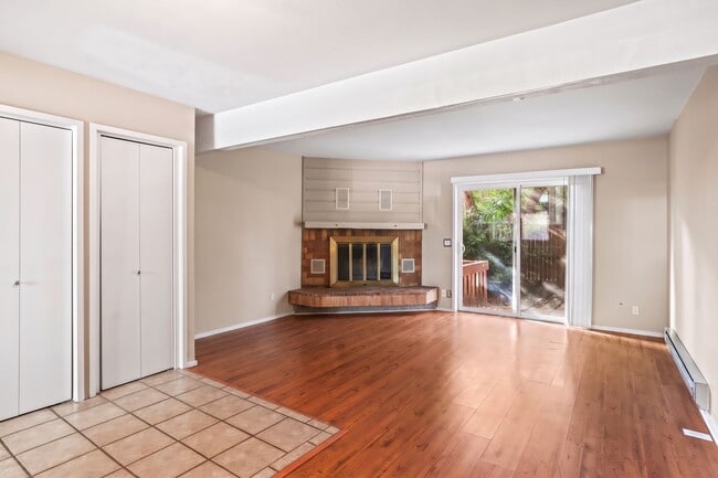 Photo - 2633 Juniper Ave