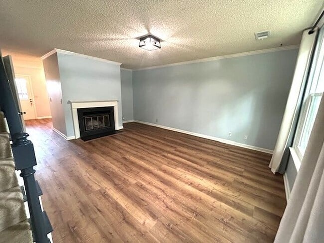 Photo - Townhome - 2 Bedroom 1.5 bath Unit 144