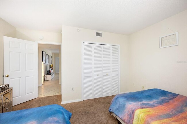 Photo - 445 HAMDEN Dr Condo Unit 302