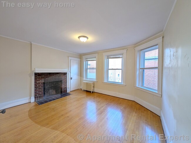 Photo - 6 Craigie Cir Unit #44