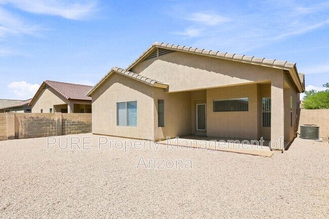2807 E Morenci Rd
