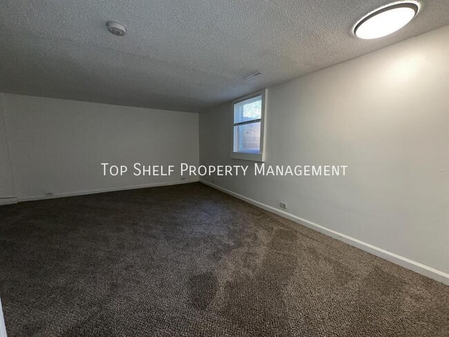 Photo - 3816 Clinton Ave