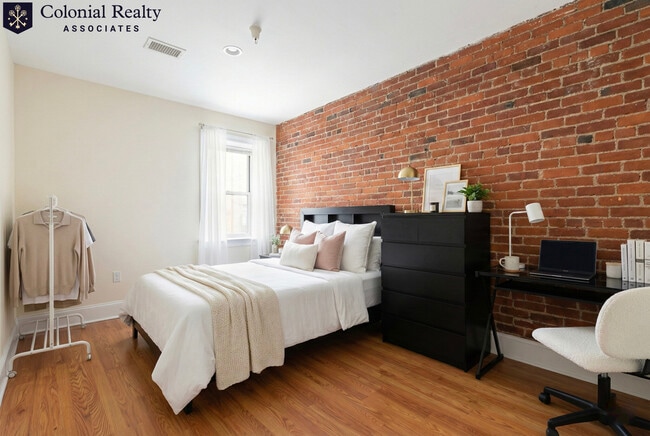 Photo - 1203 Beacon St Unit 1