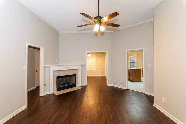 Photo - 7691 Shadow View Cove