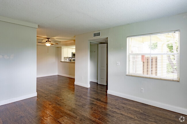 Interior Photo - Mission Lakes Rental