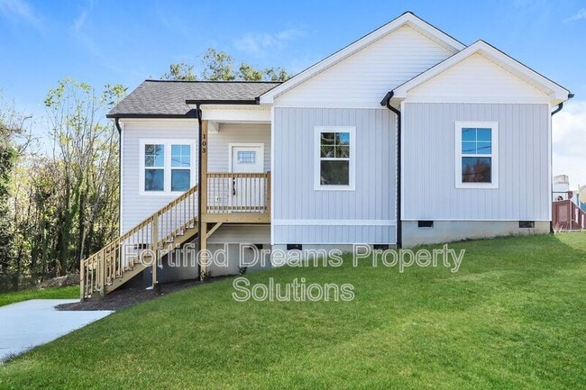 Photo - 103 Roanoke St