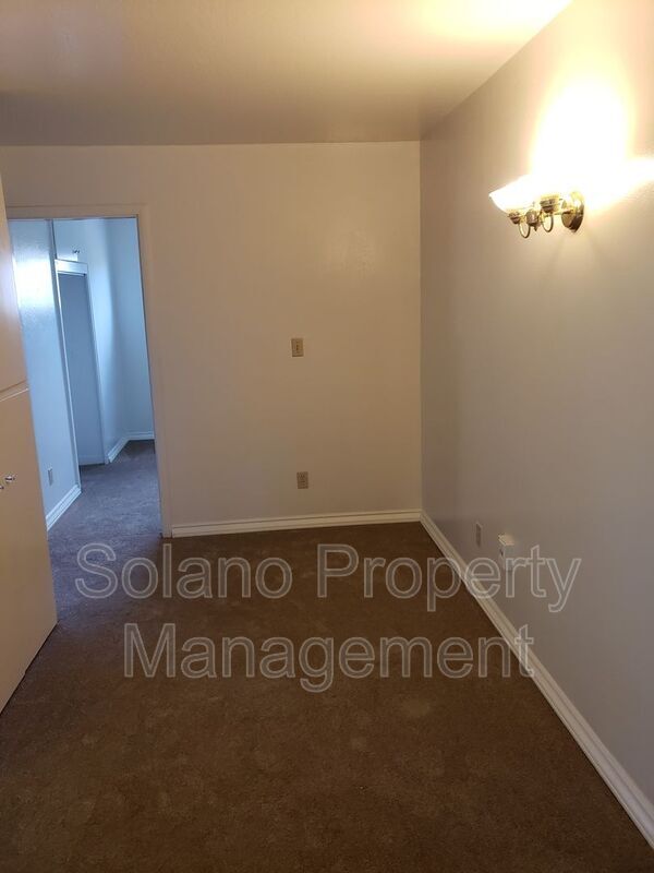 Photo - 940 Ohio St Unit A