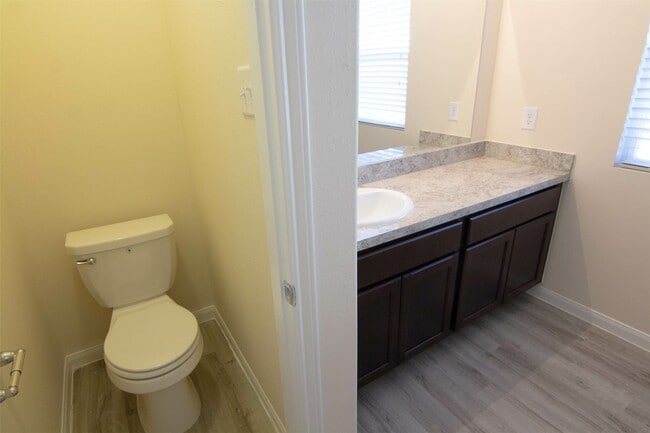 Photo - 8523 Oak Grove Church St