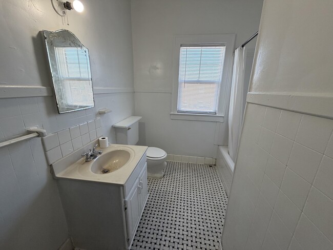 Photo - 308.5 Walnut-