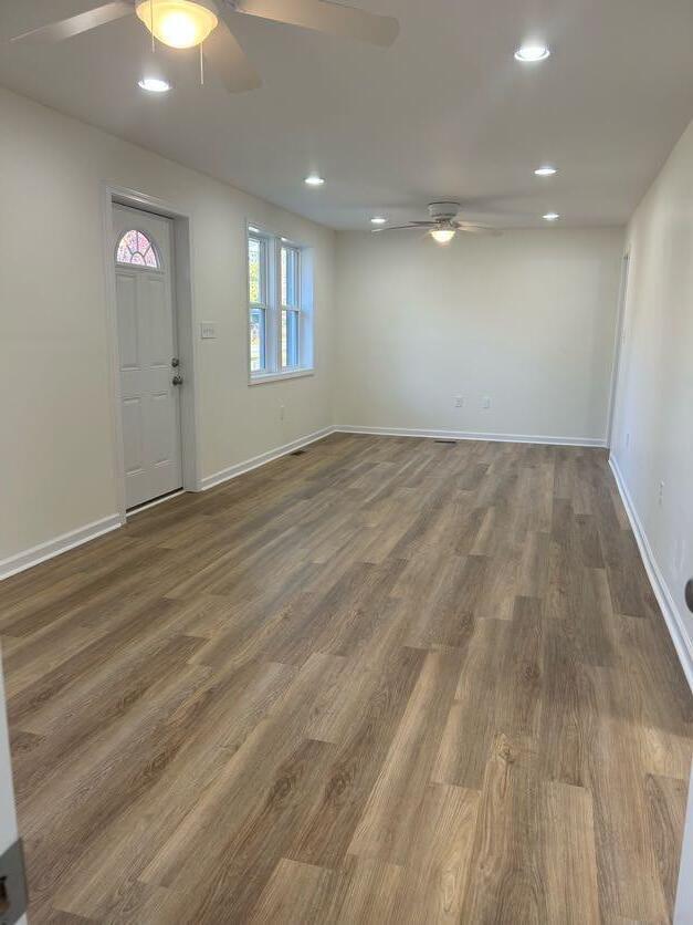 Photo - 1914 W Oakland Ave