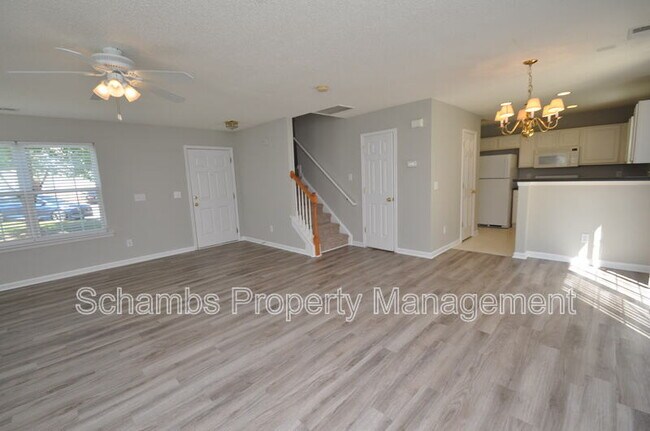 Photo - 5909 Rivercliff Ct