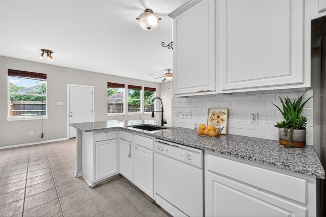 Photo - 16855 Carrollton Creek Ln