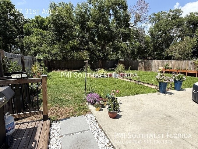 Photo - 1727 31st Ave E