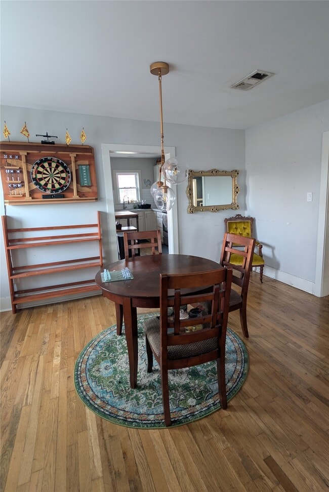 Photo - 4923 Leeland St