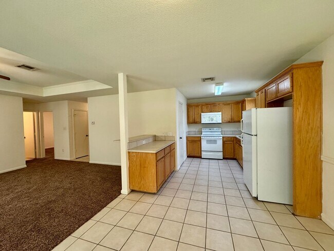 Photo - Duplex *LEASING SPECIAL AVAILABLE*