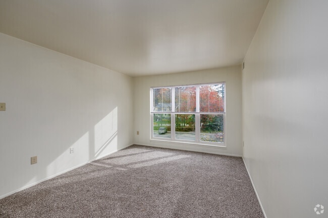 1BR, 1BA - 550SF - Living Room