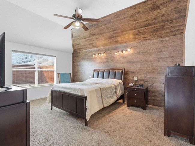 Photo - 1039 Wood Brook Dr