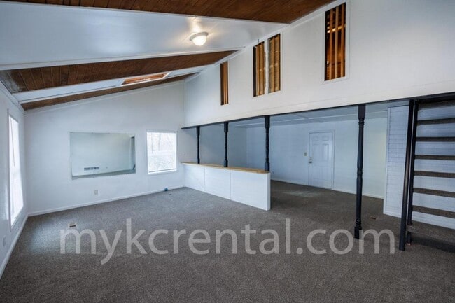 Photo - 3026 S 33rd St