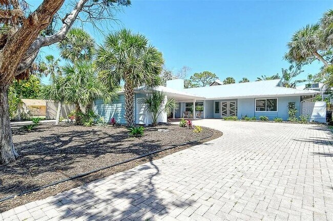 Photo - 4852 Featherbed Ln