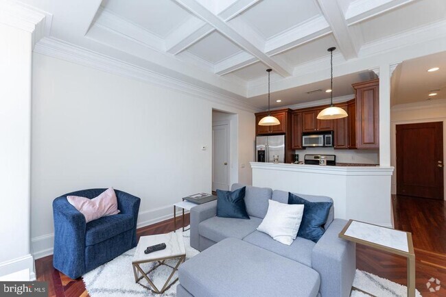 Building Photo - 237-47 S 18th St Unit 2D Rental