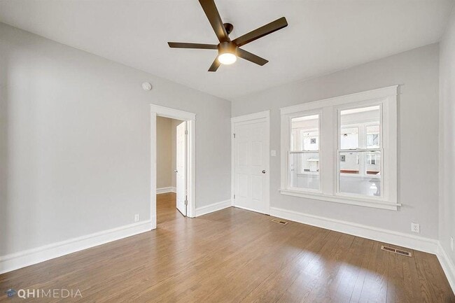 Photo - 2134 Atchison Ave