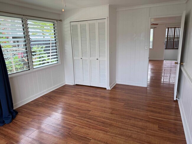 448 Ulupaina St