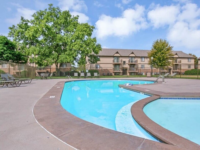 Perfect Your Tan Poolside This Summer