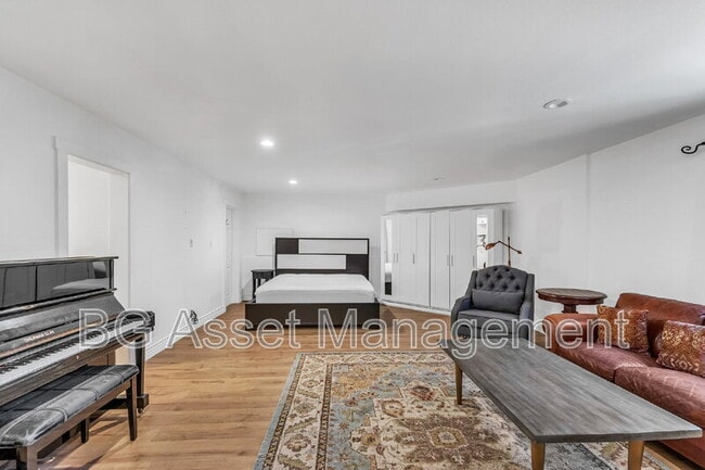 Photo - 981 Castle Rock Rd Unit In-Law