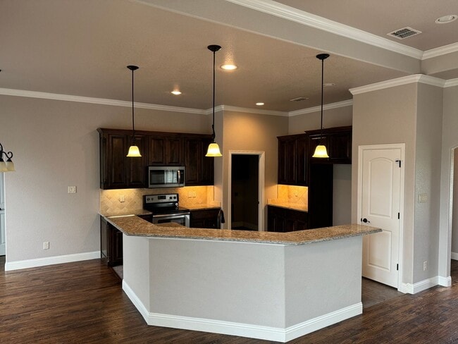 Photo - 105 Sandstone Ln