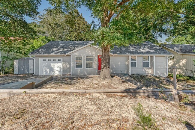 Photo - Charming 2-Bedroom, 2-Bath Home in the Hea...