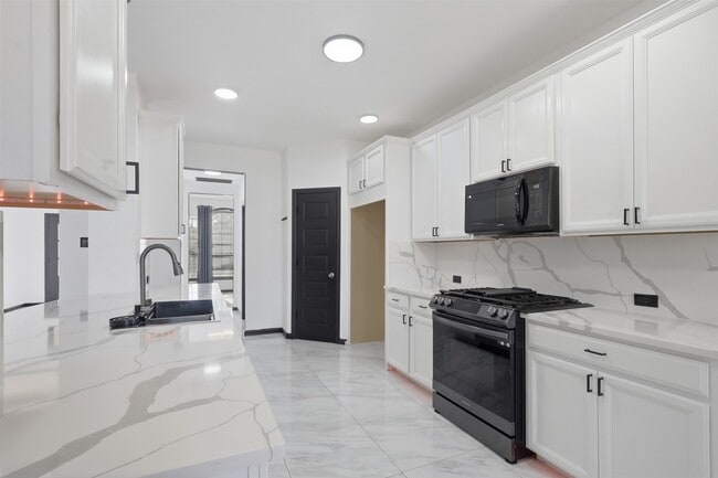 Photo - 27947 Hendrix Park Dr