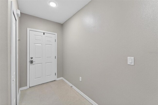 Photo - 3842 Hampstead Ln