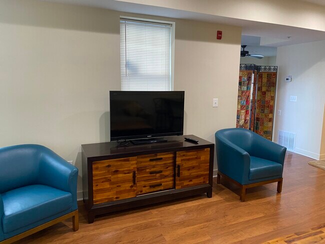 Photo - 806 Stiles St Unidad 103