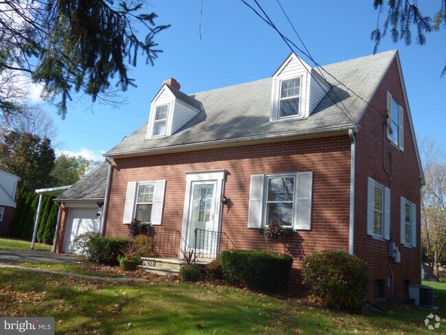 Building Photo - 1225 Evansburg Rd Rental